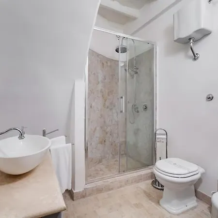Nuovo Colonna - Spanish Steps Apt רומא