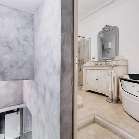 Nuovo Colonna - Spanish Steps Apt דירה רומא